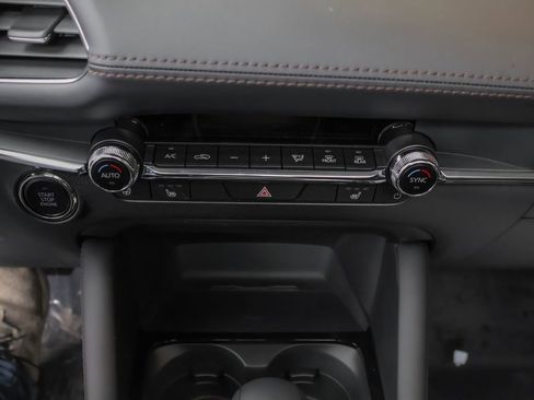 New 2026 MAZDA MAZDA3 2.5 Turbo Sedan w/Premium Plus image 20