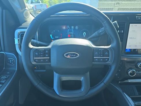 Certified 2024 Ford F250 Lariat w/ Lariat Ultimate Package AWD/4WD image 19
