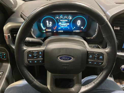 Used 2021 Ford F150 Lariat image 31