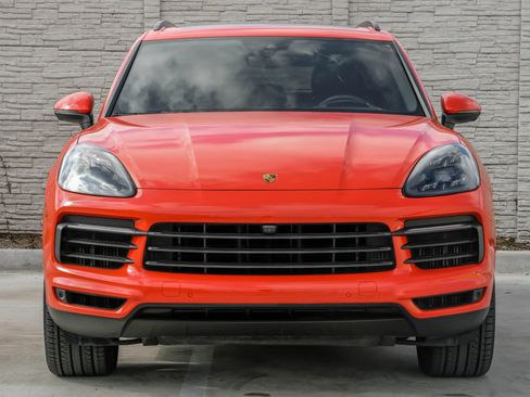 Used 2021 Porsche Cayenne image 6