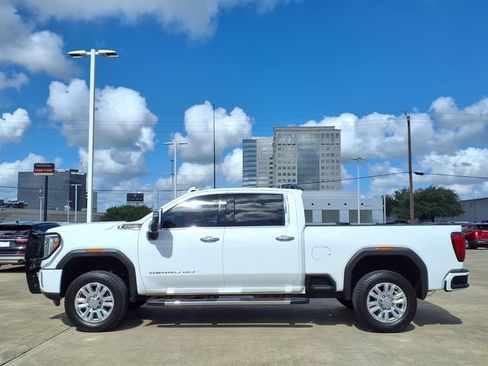 Used 2023 GMC Sierra 2500 Denali w/ Denali Ultimate Package AWD/4WD image 24