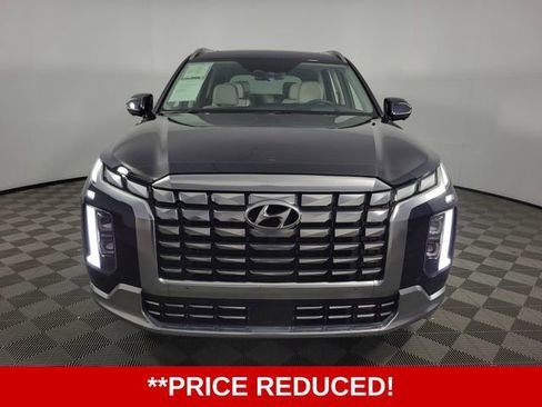 Used 2024 Hyundai Palisade Calligraphy image 2