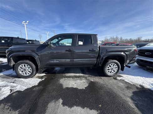 New 2026 Toyota Tacoma SR5 image 5