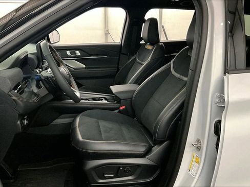 New 2026 Ford Explorer Tremor w/ Tremor Ultimate Package image 24