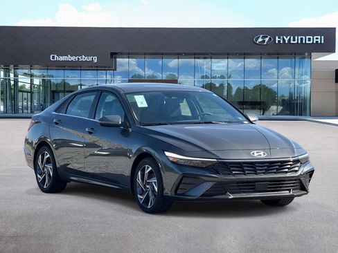 New 2025 Hyundai Elantra Limited image 1