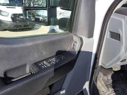 New 2025 Ford F450 XL w/ XL Chrome Package image 6