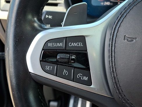 Used 2023 BMW X4 xDrive30i w/ M Sport Package AWD/4WD image 23