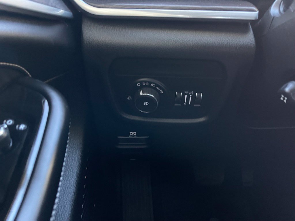 Used 2022 Jeep Grand Cherokee L Overland AWD/4WD image 25