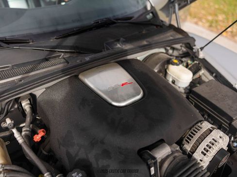 Used 2005 Chevrolet SSR w/ Preferred Equipment Group image 25