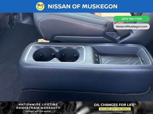 New 2025 Nissan Armada SL w/ Captain's Chari Seat Package image 25