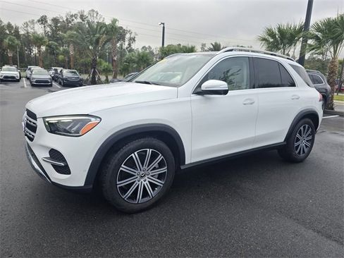 Used 2024 Mercedes-Benz GLE 450 4MATIC image 2