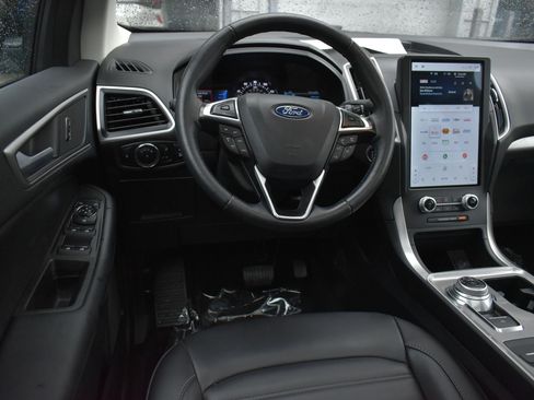 Used 2024 Ford Edge SEL w/ Convenience Package AWD/4WD image 15