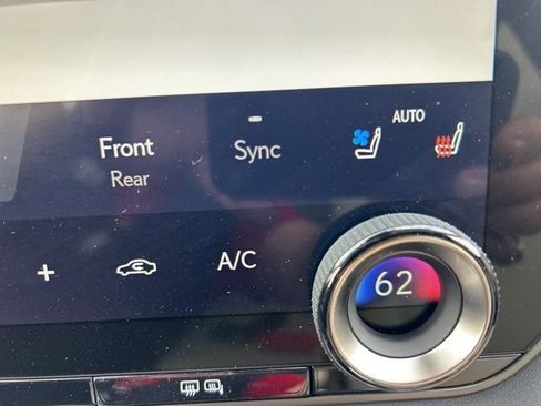 Used 2024 Lexus RX 350 w/ Convenience Package image 21