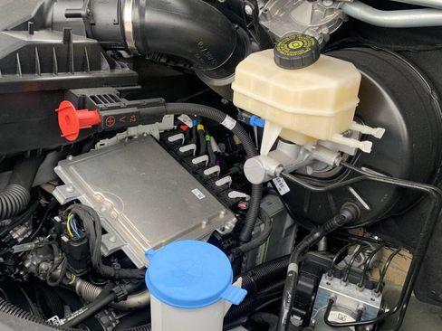 Used 2024 Mercedes-Benz Sprinter 3500 image 74