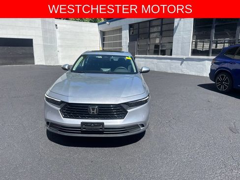 Used 2024 Honda Accord EX image 2