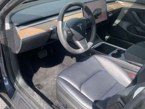 Used 2023 Tesla Model 3 Standard Range RWD image 14