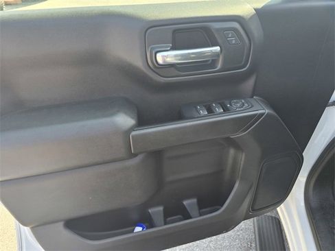 Used 2023 Chevrolet Silverado 1500 Custom image 21