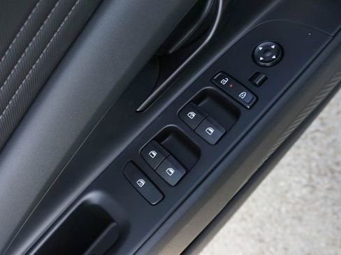 New 2026 Hyundai Elantra SEL Sport Premium FWD image 10