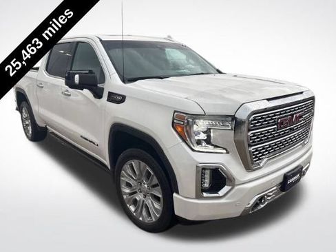 Used 2021 GMC Sierra 1500 Denali w/ Denali Ultimate Package AWD/4WD image 2