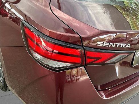 Certified 2024 Nissan Sentra SV FWD image 28
