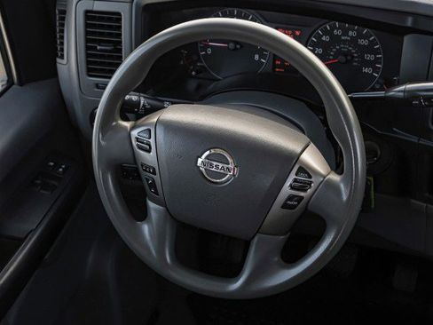 Used 2020 Nissan NV 2500 SV image 21