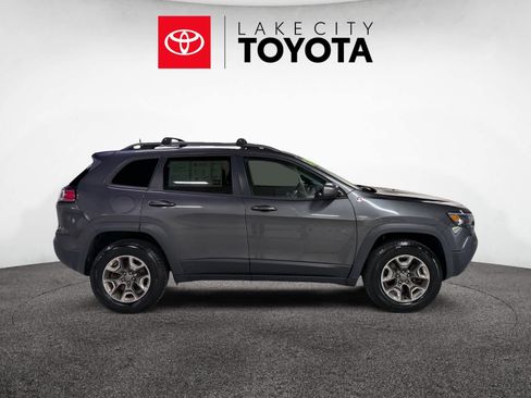 Used 2020 Jeep Cherokee Trailhawk w/ Technology Group image 9