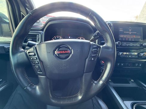 Used 2021 Nissan Titan PRO-4X w/ Pro-4x Convenience Package image 23