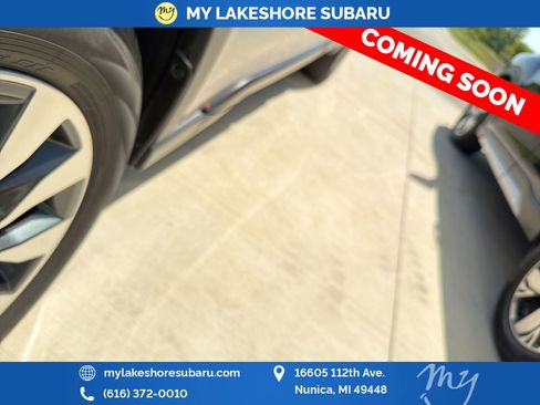 Used 2024 Subaru Outback Touring XT AWD/4WD image 18