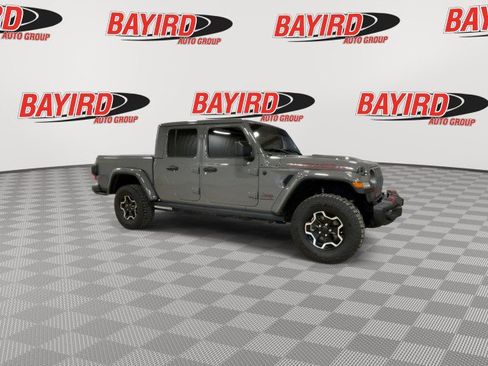 Used 2021 Jeep Gladiator Rubicon image 2