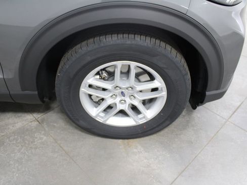 New 2026 Ford Explorer Active image 58