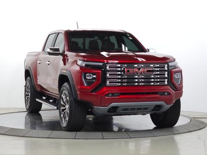 Used 2025 GMC Canyon Denali