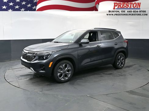 Used 2024 Kia Seltos S AWD/4WD image 1