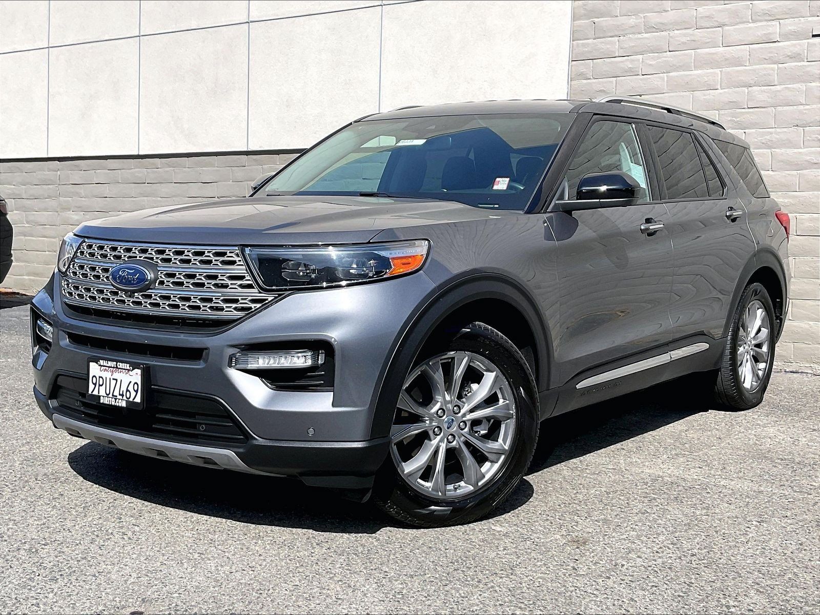 Used 2023 Ford Explorer Limited RWD image 12