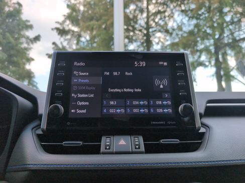 Certified 2022 Toyota RAV4 XSE AWD/4WD image 23
