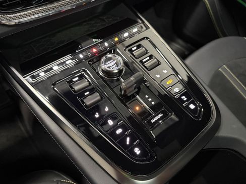 Used 2025 Aston Martin DBX 707 AWD/4WD image 11