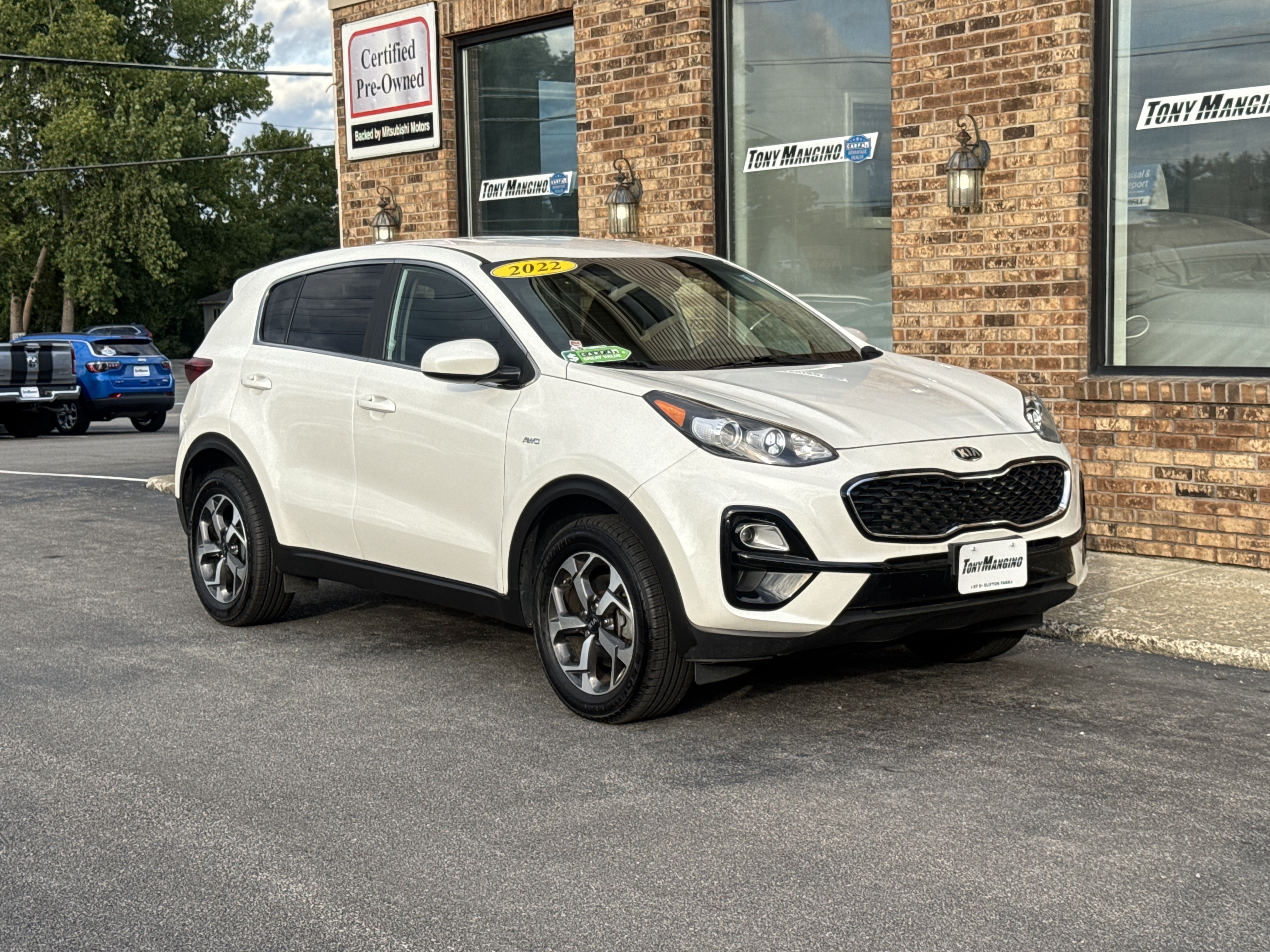 Used 2022 Kia Sportage LX AWD/4WD image 7