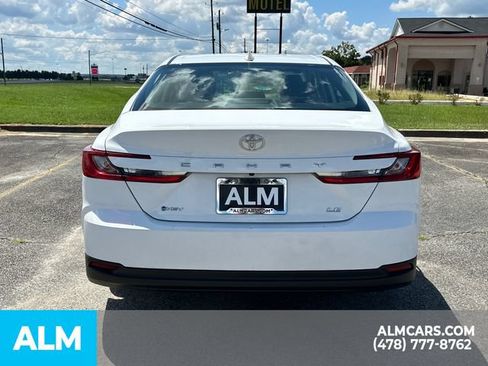 Used 2025 Toyota Camry LE FWD image 6