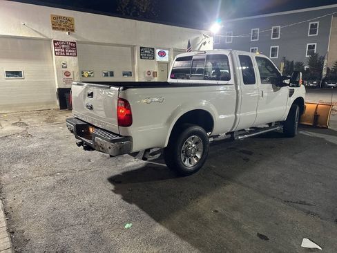 Used 2010 Ford F250 XLT AWD/4WD image 4