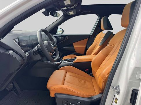 Certified 2025 BMW X3 xDrive30i w/ Premium Package image 11