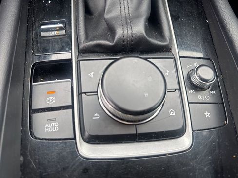 Used 2024 MAZDA MAZDA3 s image 13