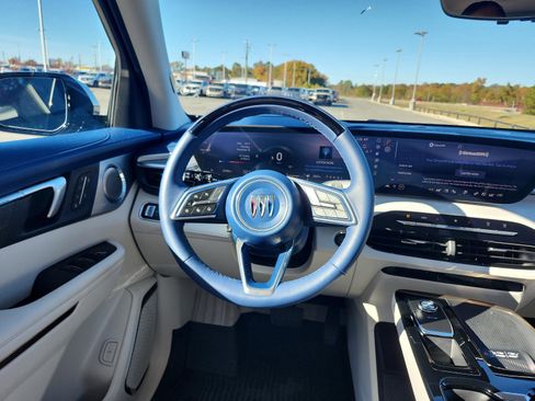 Certified 2026 Buick Enclave Avenir w/ Super Cruise Package image 14