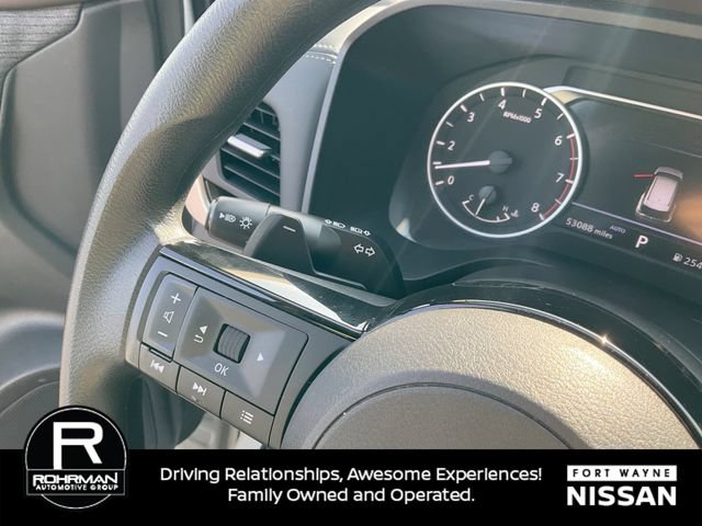 Used 2023 Nissan Rogue SV AWD/4WD image 23