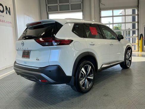 Used 2023 Nissan Rogue SL w/ SL Premium Package FWD image 27