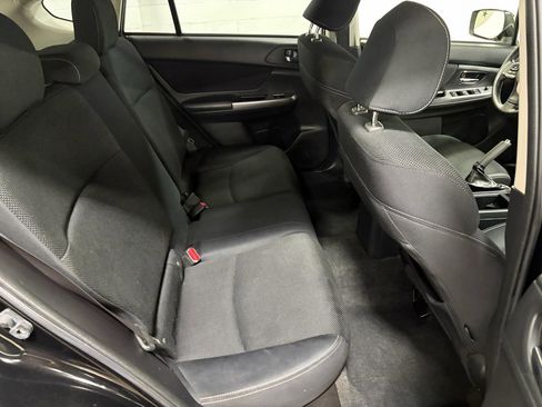 Used 2015 Subaru Crosstrek 2.0i Premium image 16
