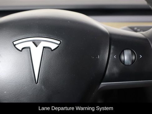 Used 2023 Tesla Model Y Long Range AWD/4WD image 10