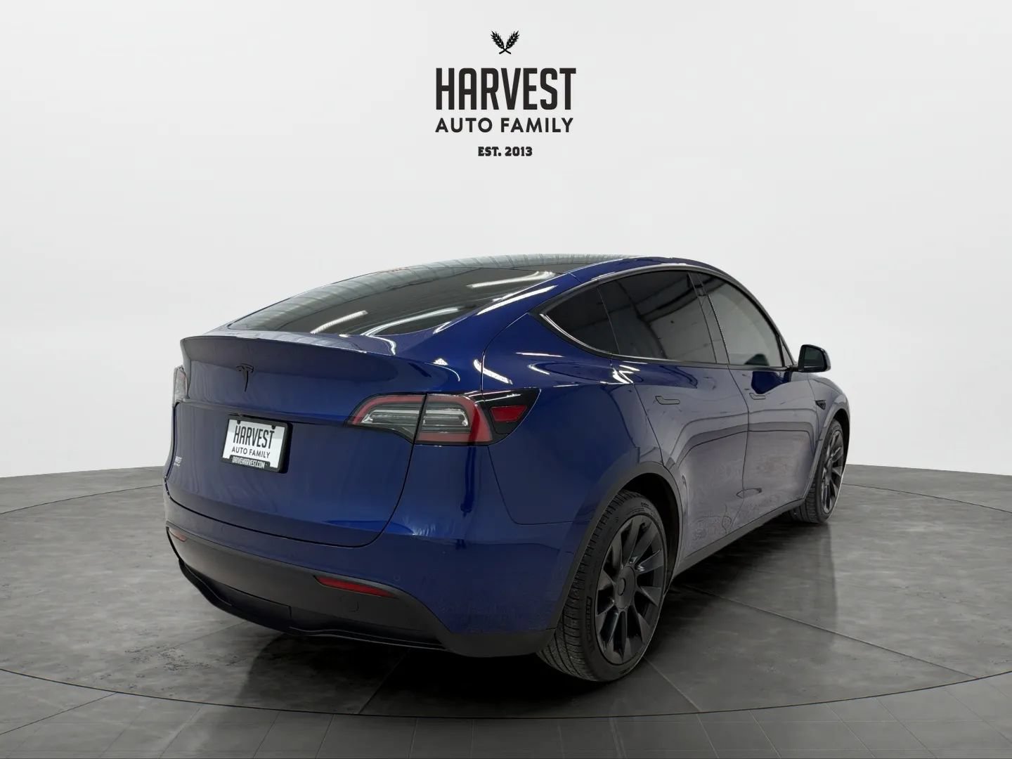 Used 2021 Tesla Model Y Long Range AWD/4WD image 6