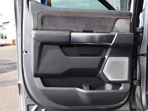 Used 2024 Ford F350 Platinum image 22