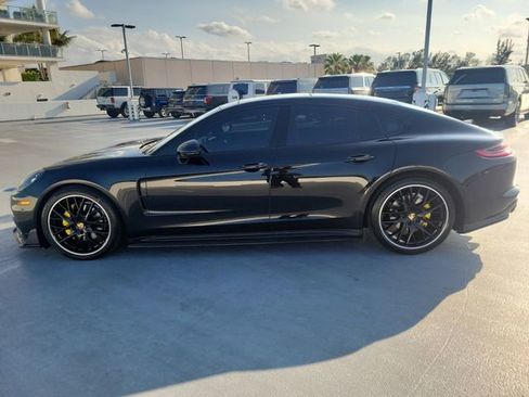 Used 2018 Porsche Panamera 4 AWD/4WD image 2