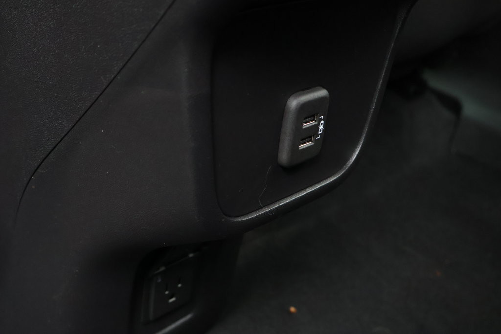 Certified 2023 Chevrolet Equinox LT FWD image 47
