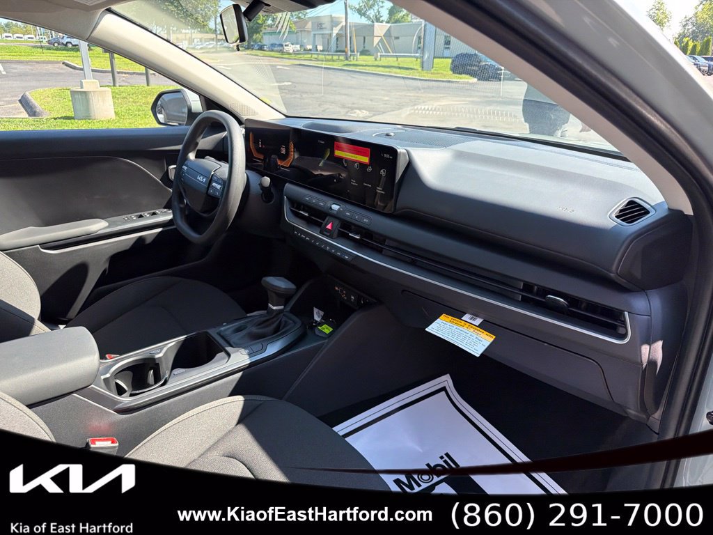 New 2026 Kia K4 FWD image 11
